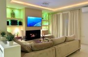 Akrotiri Kreta, Akrotiri: Geräumige Villa mit tollem Meerblick zu verkaufen in Koumpeles Haus kaufen